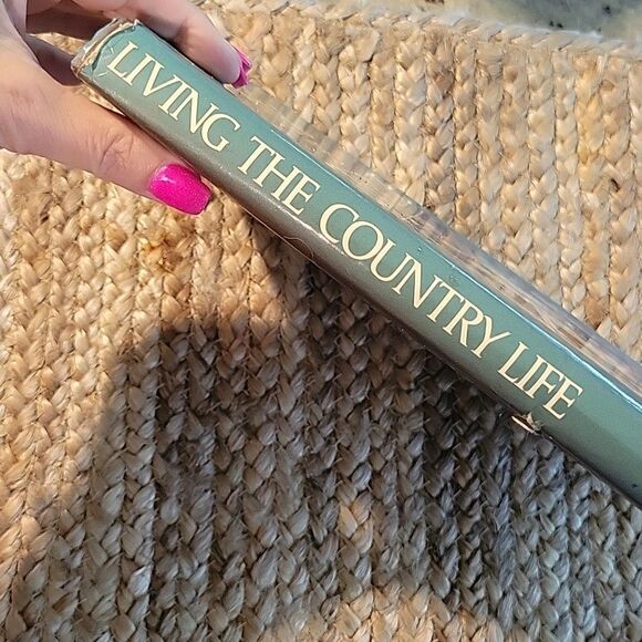 Living the Country Life Coffee Table Book, lifestyle, collectibles, home decor - Picture 2 of 7
